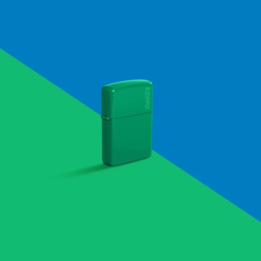 Classic Grass Green Matte Zippo Logo Classic Grass Green Matte Zippo Logo